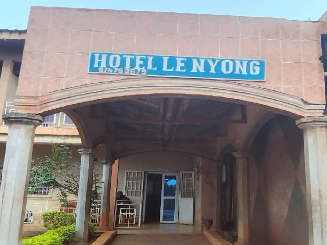 Hôtel le Nyong-Abong-Mbang⭐