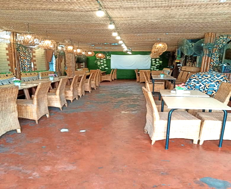 Restaurant Traditionnel le Trio-Douala