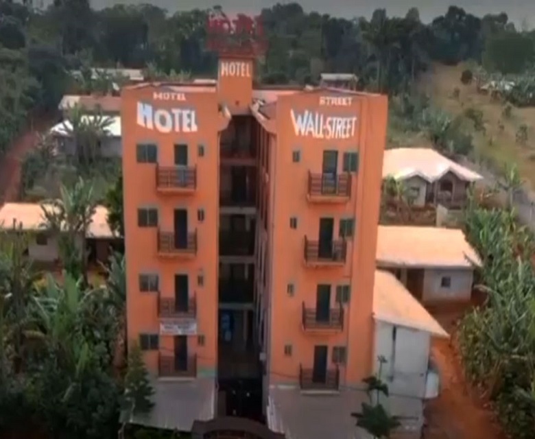 Hotel Wall-Streat-Bandjoun⭐⭐